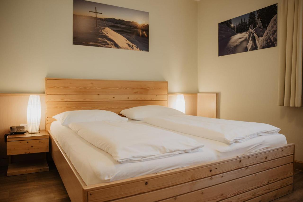 Parkhotel Matrei Матрей ам Бренер Екстериор снимка